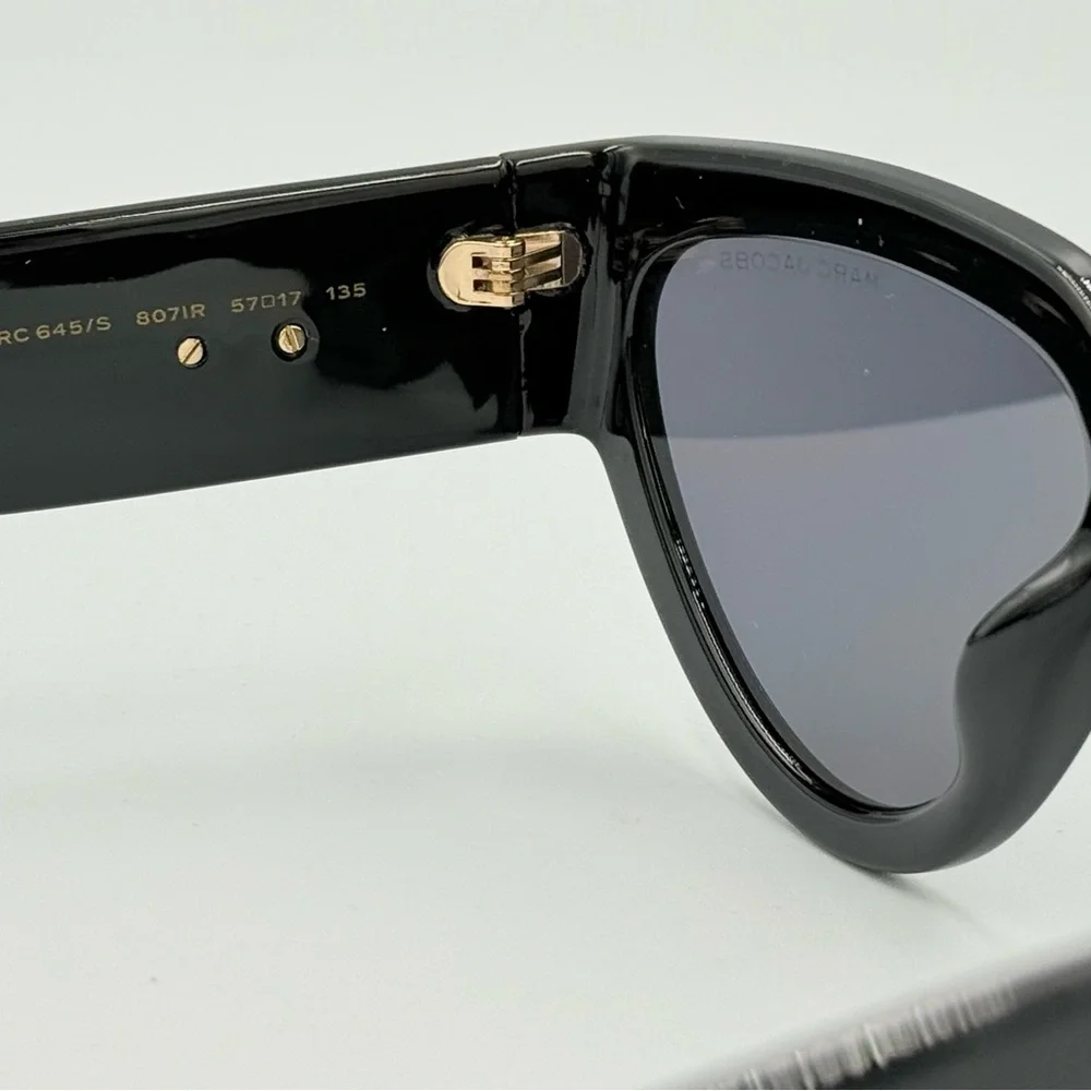 Marc Jacobs Cat Eye Sunglasses 645/s Glossy Black w/ Grey Lens 57m Fashion Frame